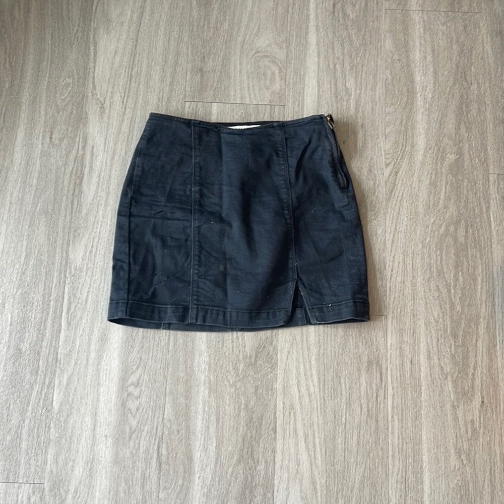 PacSun Slit Back Panel Skirt